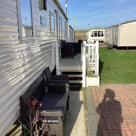 Towyn Golden Gate Rentals 155 Kinmel Bay Exterior photo