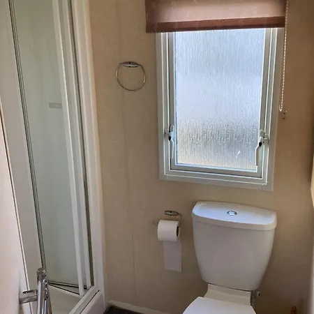 Towyn Golden Gate Rentals 155 Kinmel Bay Exterior photo